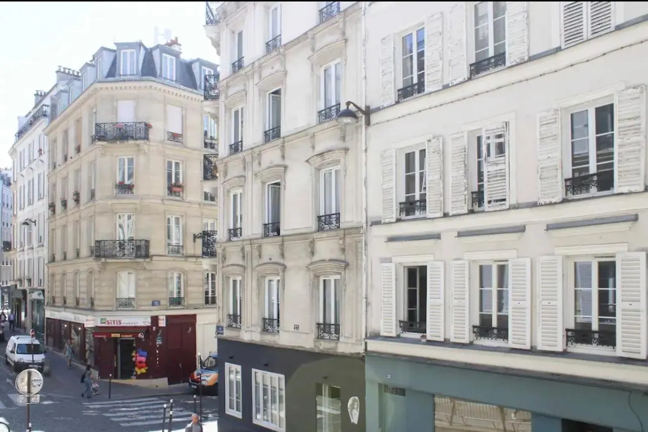 Cosy Montmartre Flat * París