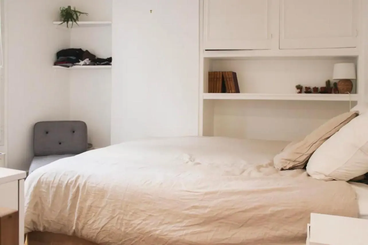 Cosy Montmartre Flat Apartamento París
